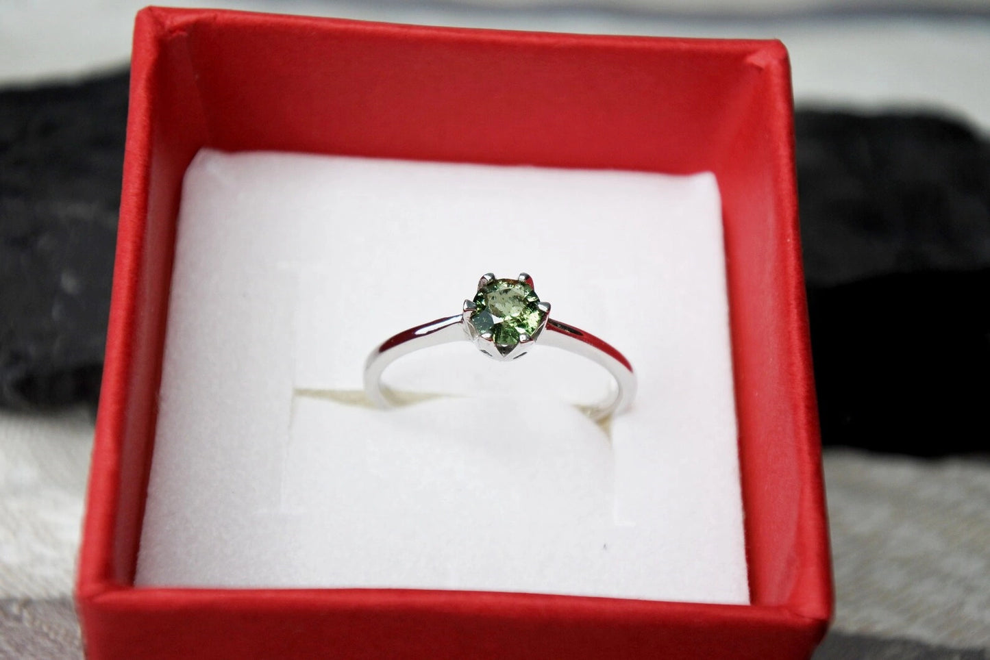 Genuine moldavite ring 5mm stone, real Moldavite ring Silver, Czech moldavite ring with certificate Moldavite jewelry Moldavite wedding ring