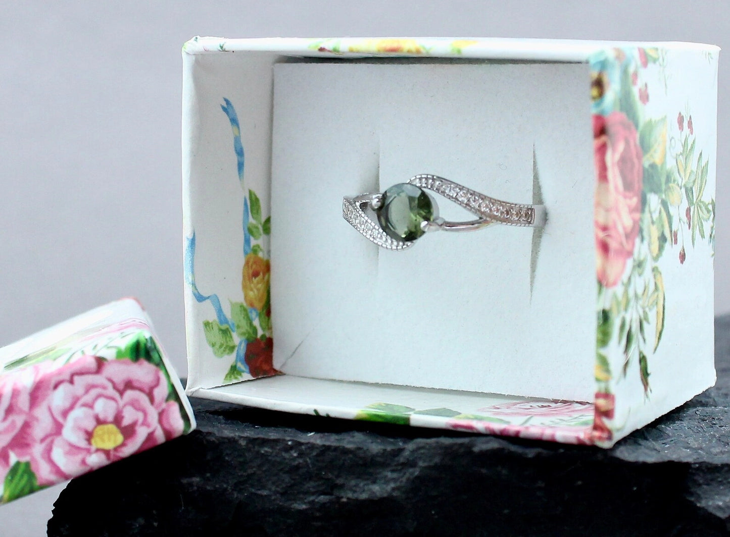 6 mm Genuine moldavite ring 6mm stone, real Moldavite ring Silver, Czech moldavite ring with certificate Moldavite jewelry Moldavite wedding ring