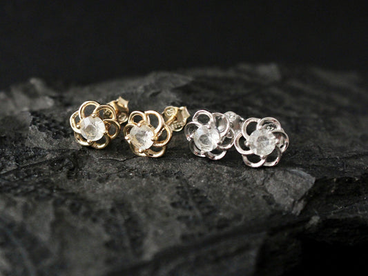 4 mm Libyan Desert Glass Stud Earrings Sterling Silver jewelry tektite Libyan Glass, genuine Impact Glass gemstone earrings gift