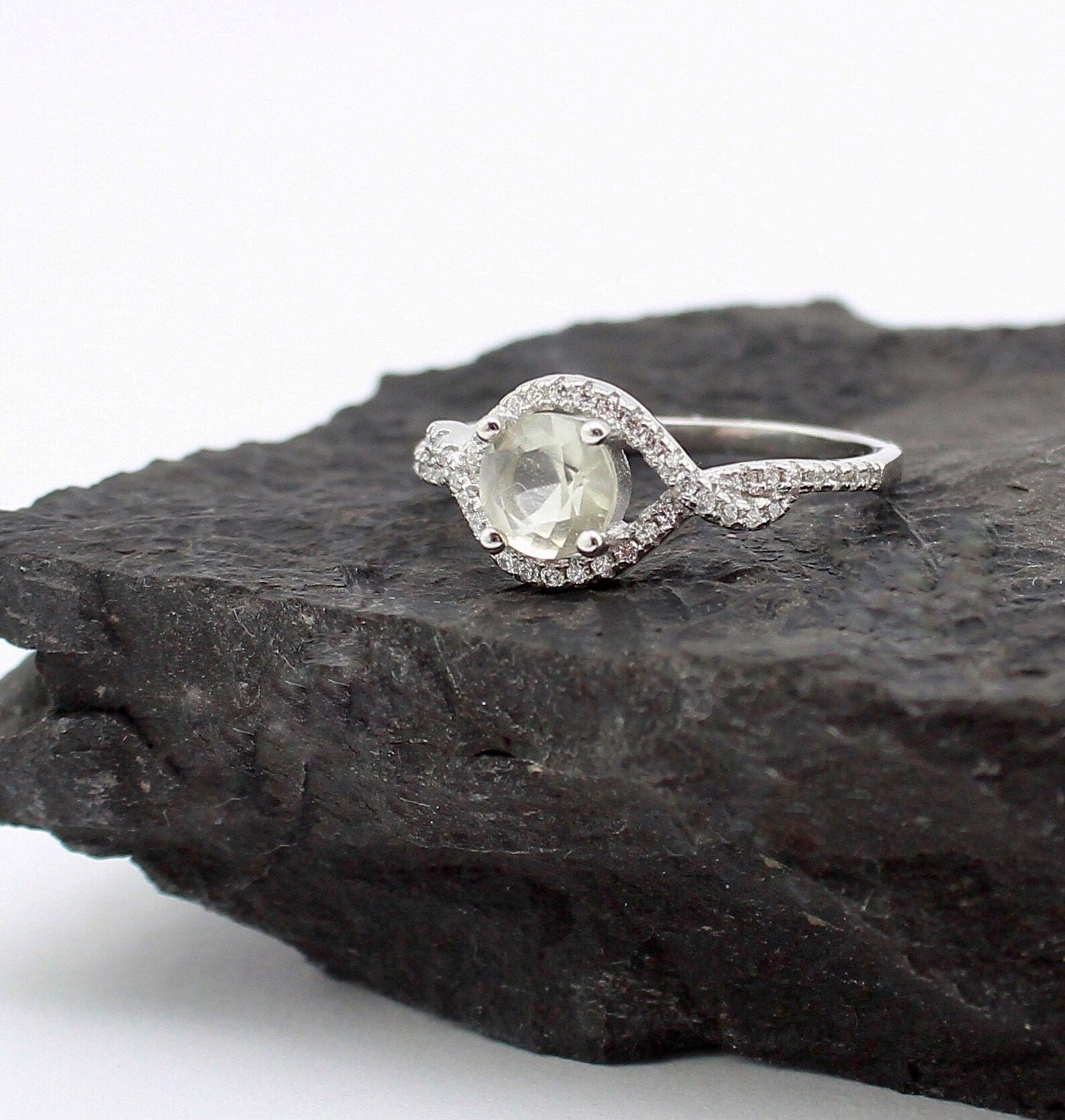 Libyan Desert Glass Faceted Silver ring 6 mm stone, Sterling Silver jewelry Libyan Glass, genuine Libyan Desert Glass gemstone ring LDG