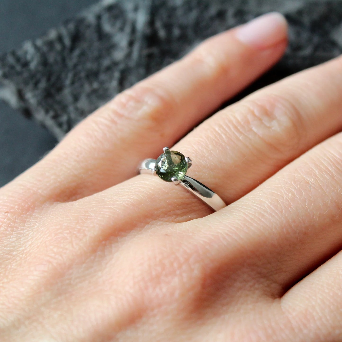 Genuine moldavite ring 6mm stone, real Moldavite ring Silver, Czech moldavite ring with certificate Moldavite jewelry Moldavite wedding ring