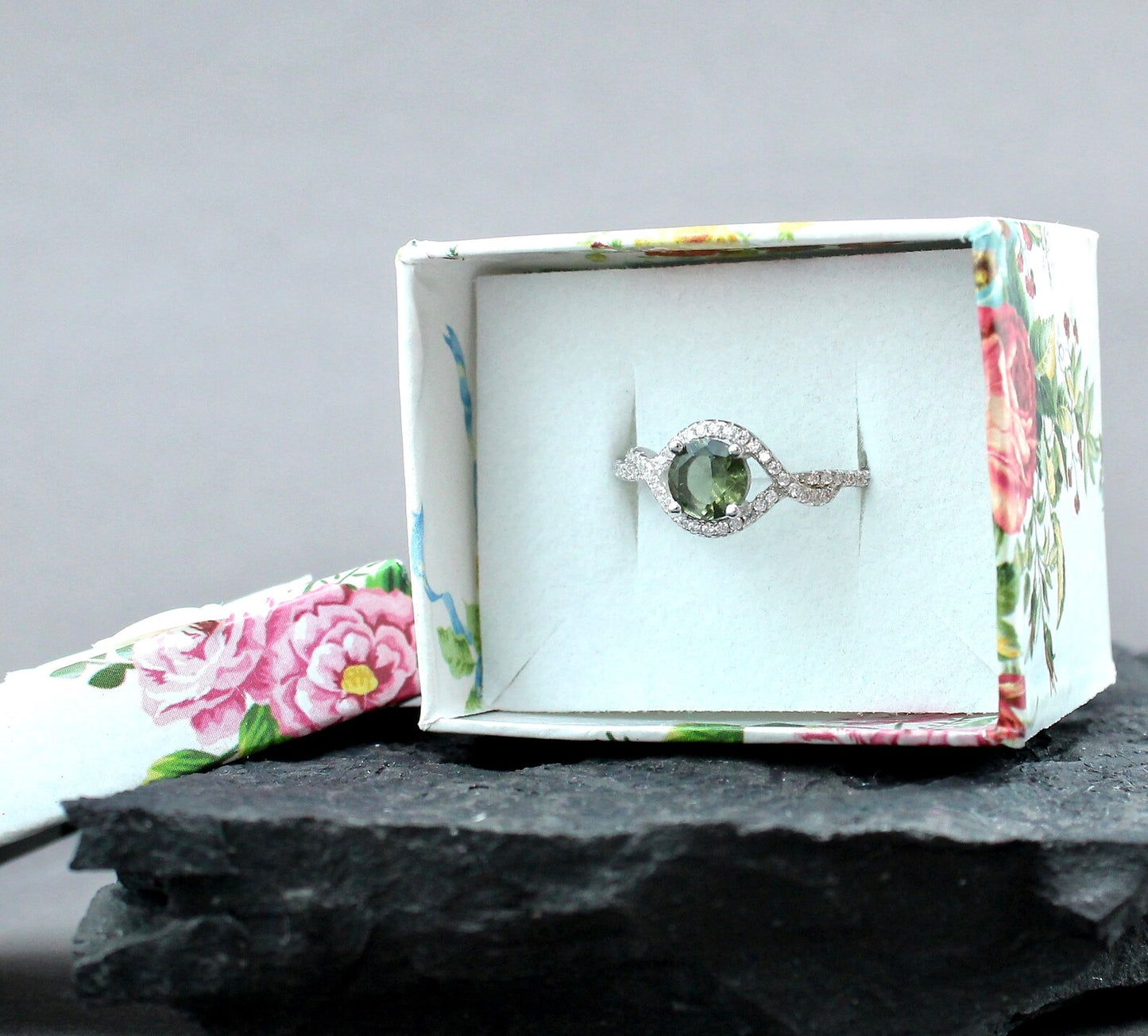 Genuine moldavite ring 6mm stone, real Moldavite ring Silver, Czech moldavite ring with certificate Moldavite jewelry Moldavite wedding ring