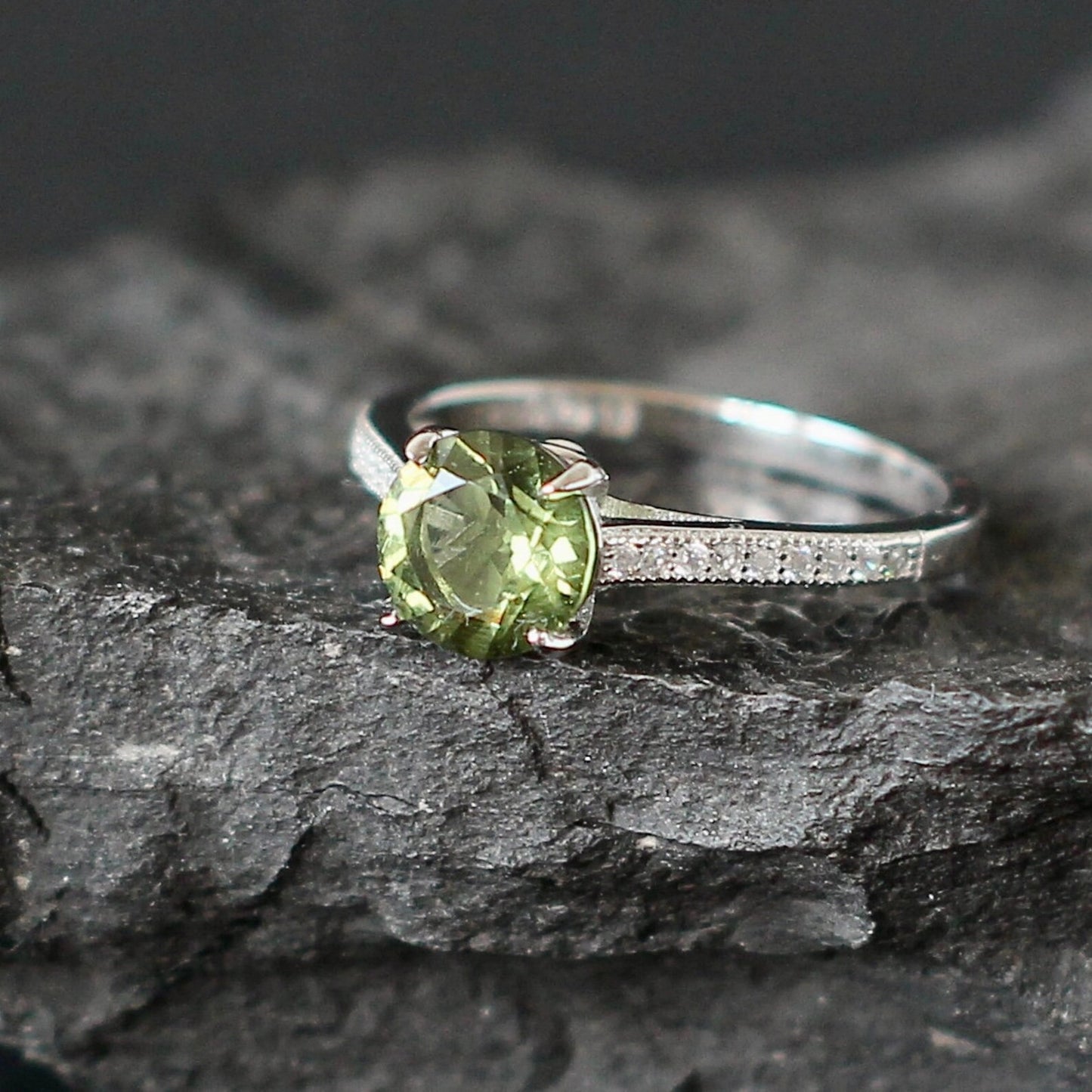 Silver Moldavite Ring 7 mm stone, Authentic Moldavite jewelry- Czech Genuine Moldavite gemstone ring, Faceted moldavite ring real moldavite