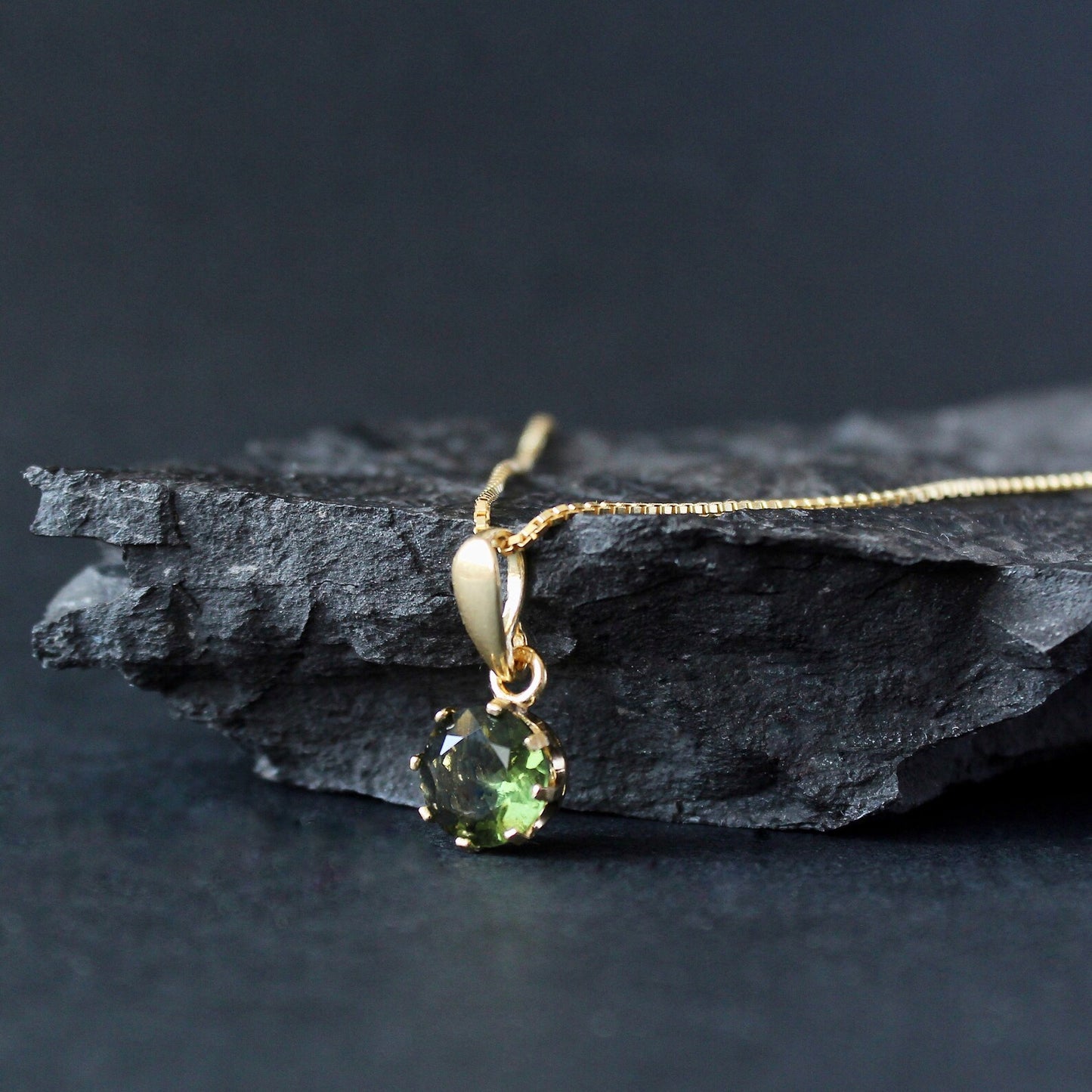 9mm stone CZECH MOLDAVITE Pendant Sterling Silver Moldavite jewelry- real moldavite necklace Genuine moldavite necklaces Authentic moldavite