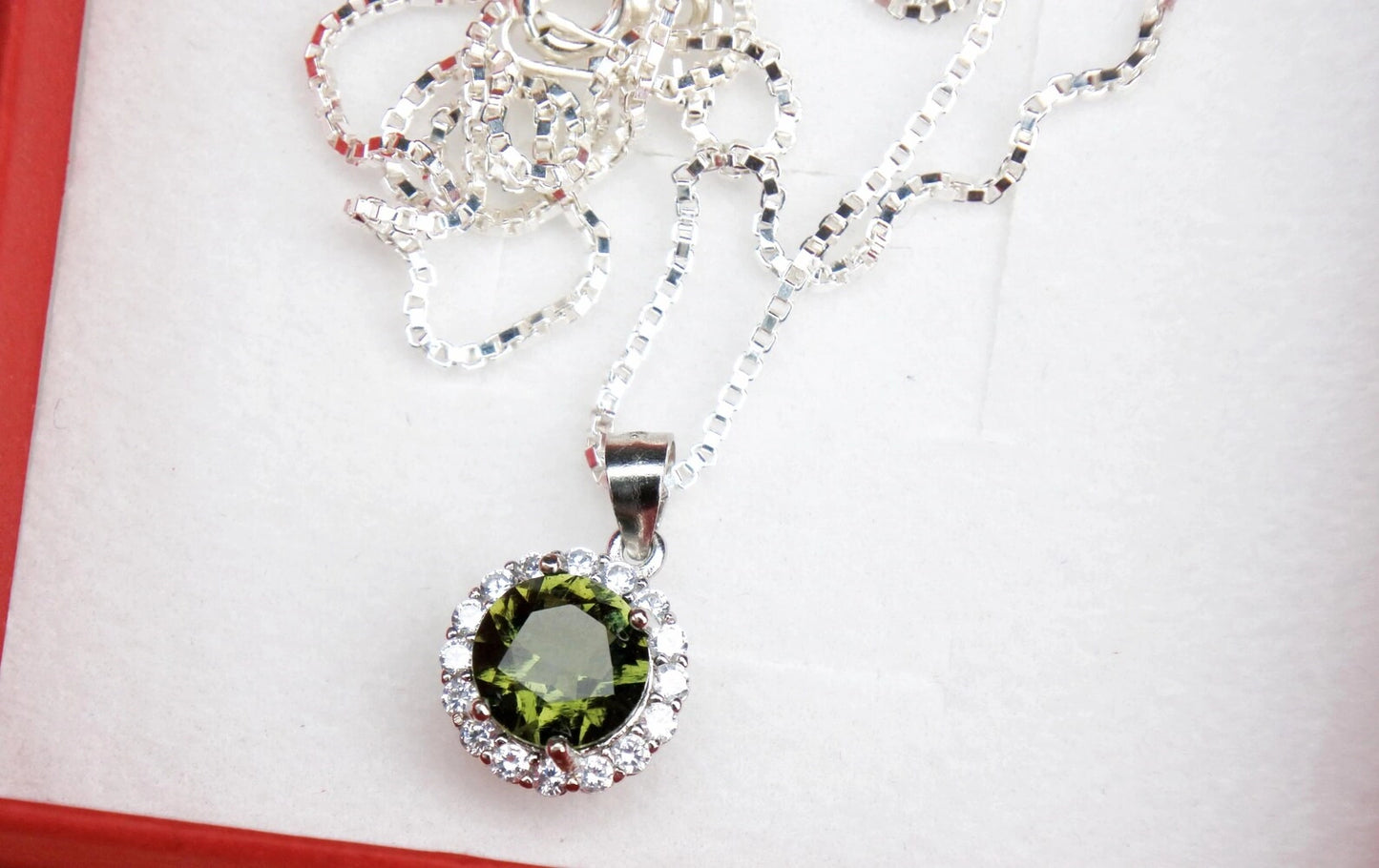 7 mm stone real MOLDAVITE Pendant Sterling Silver Moldavite jewelry from Czech Republic genuine moldavite pendant necklace with certificate