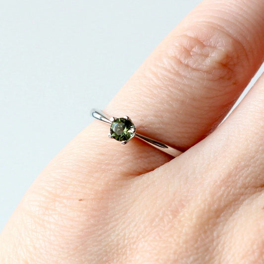 Genuine moldavite ring 4mm stone, real Moldavite ring Silver, Czech moldavite ring with certificate Moldavite jewelry Moldavite wedding ring