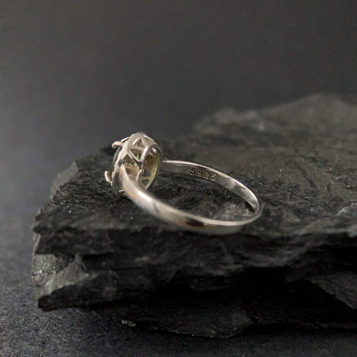 Silver Moldavite Ring 6x8 mm stone, Real Authentic Moldavite jewelry - Genuine Moldavite gemstone ring, Faceted moldavite ring