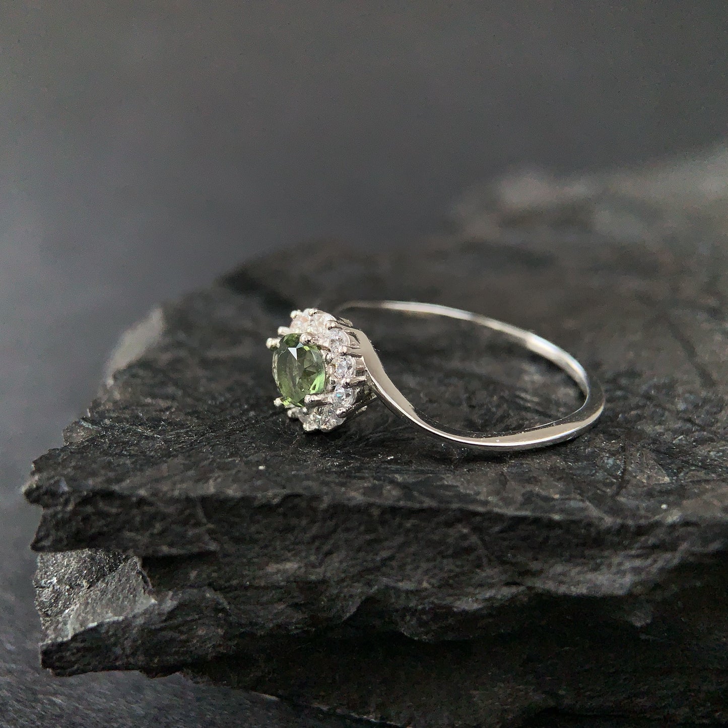 Genuine MOLDAVITE ring 5mm stone, Sterling Silver Moldavite jewelry with certification, real moldavite ring authentic moldavite jewellery