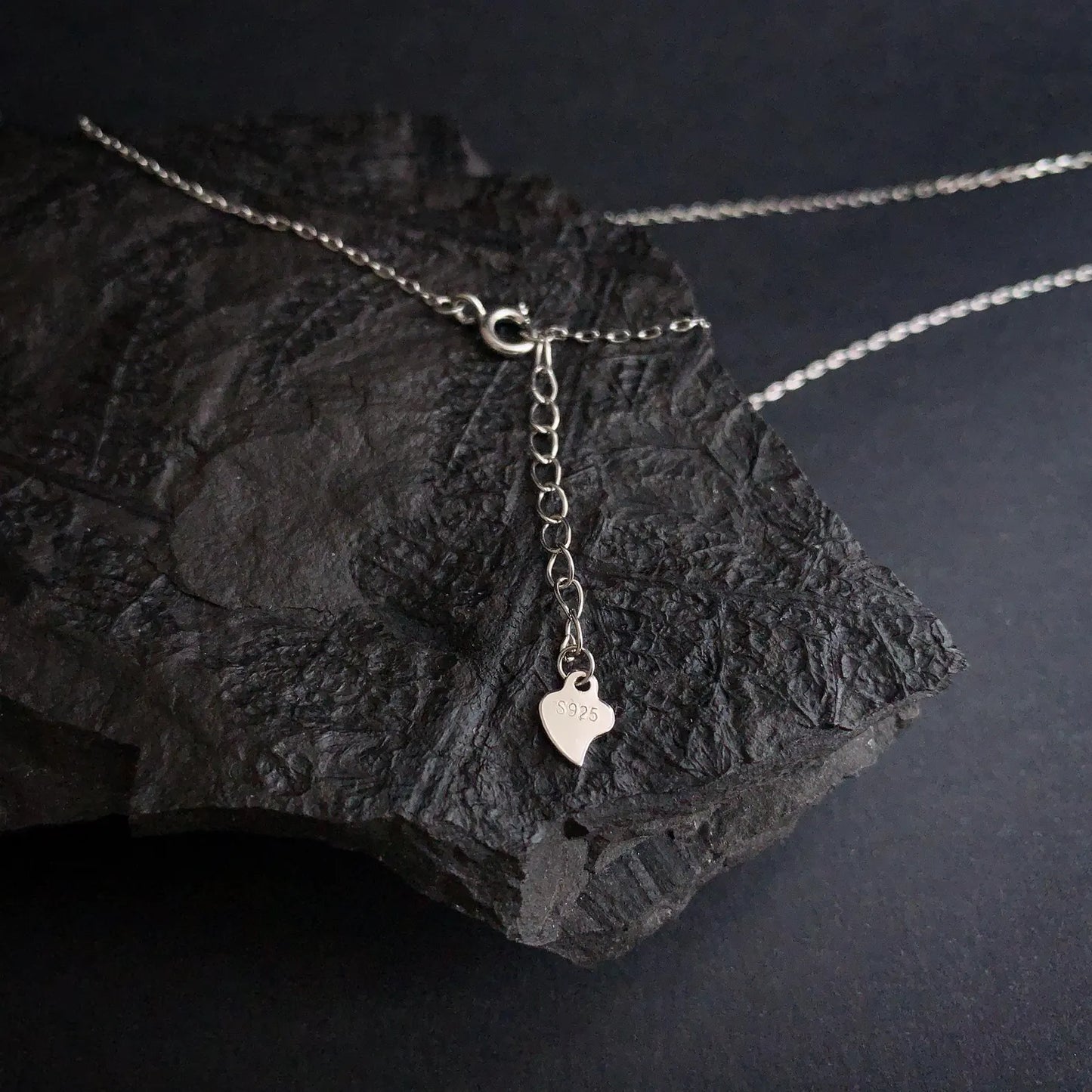 8 mm stone real MOLDAVITE Pendant Sterling Silver Moldavite jewelry from Czech Republic genuine moldavite pendant necklace with certificate