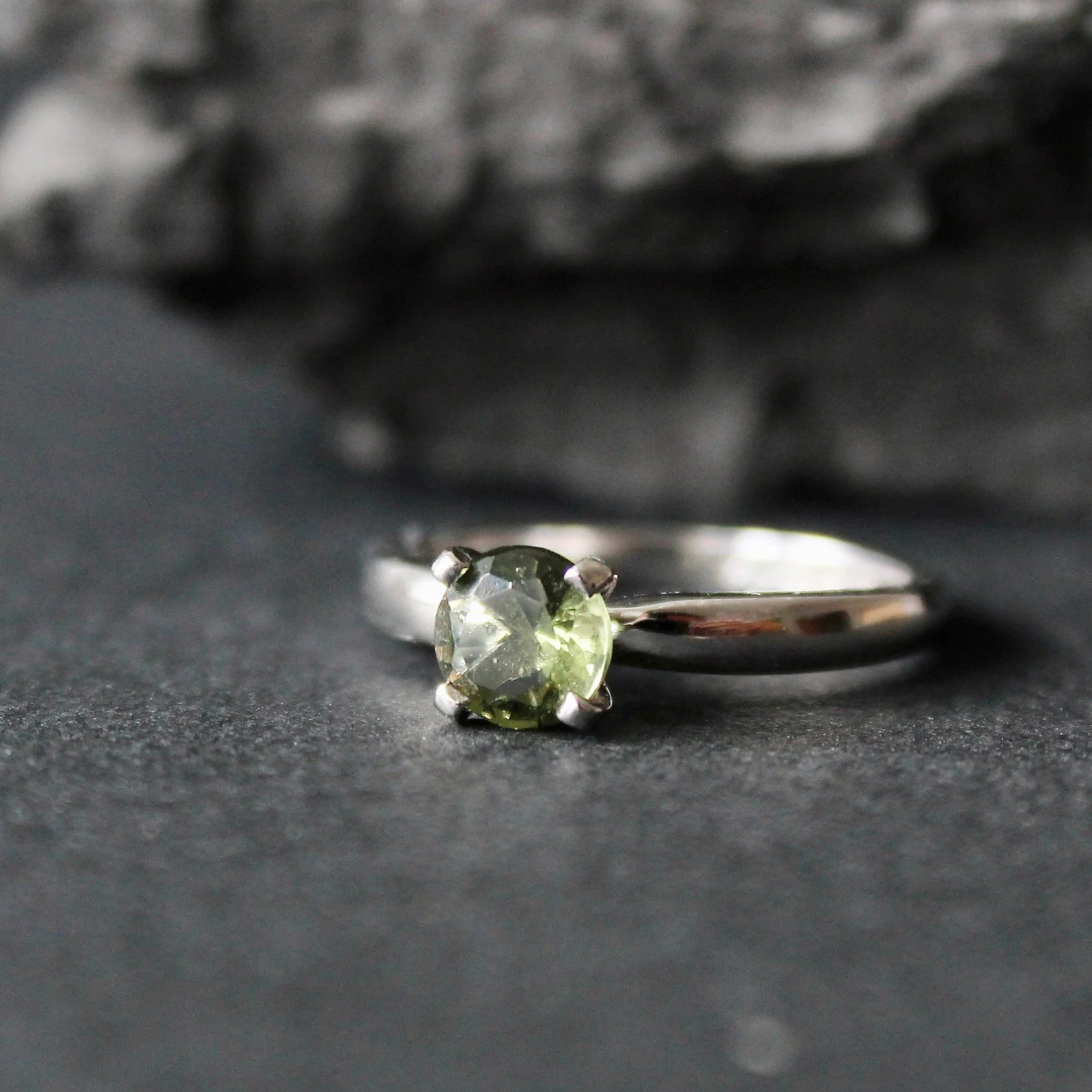Genuine moldavite ring 6mm stone real Moldavite ring Silver
